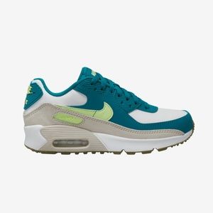 Unisex Air Max 90 LTR sneakers. GRADE SCHOOL size 6Y